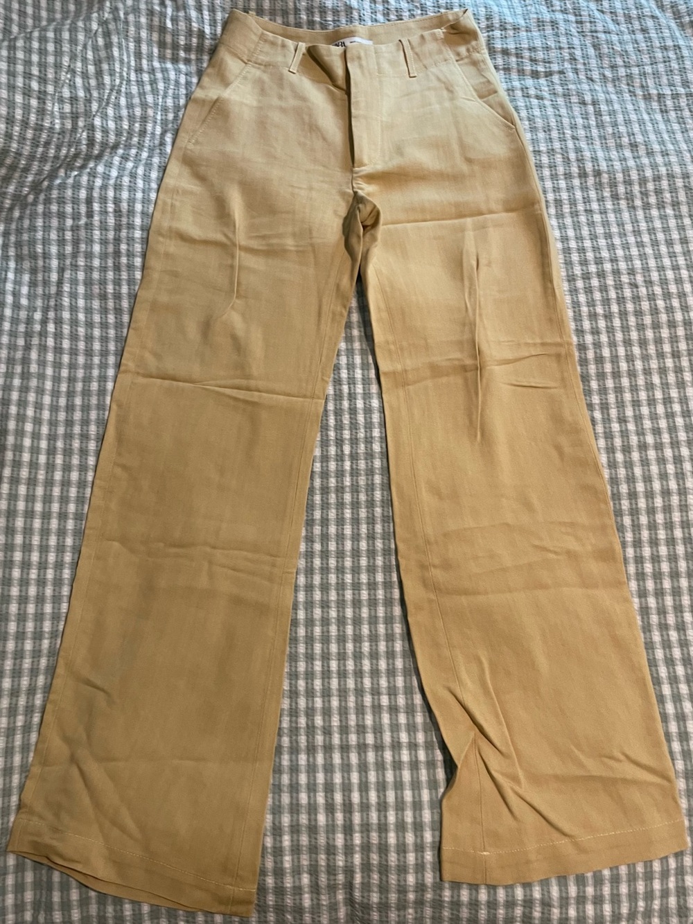 Zara Women's Tan Wide-Leg Trousers